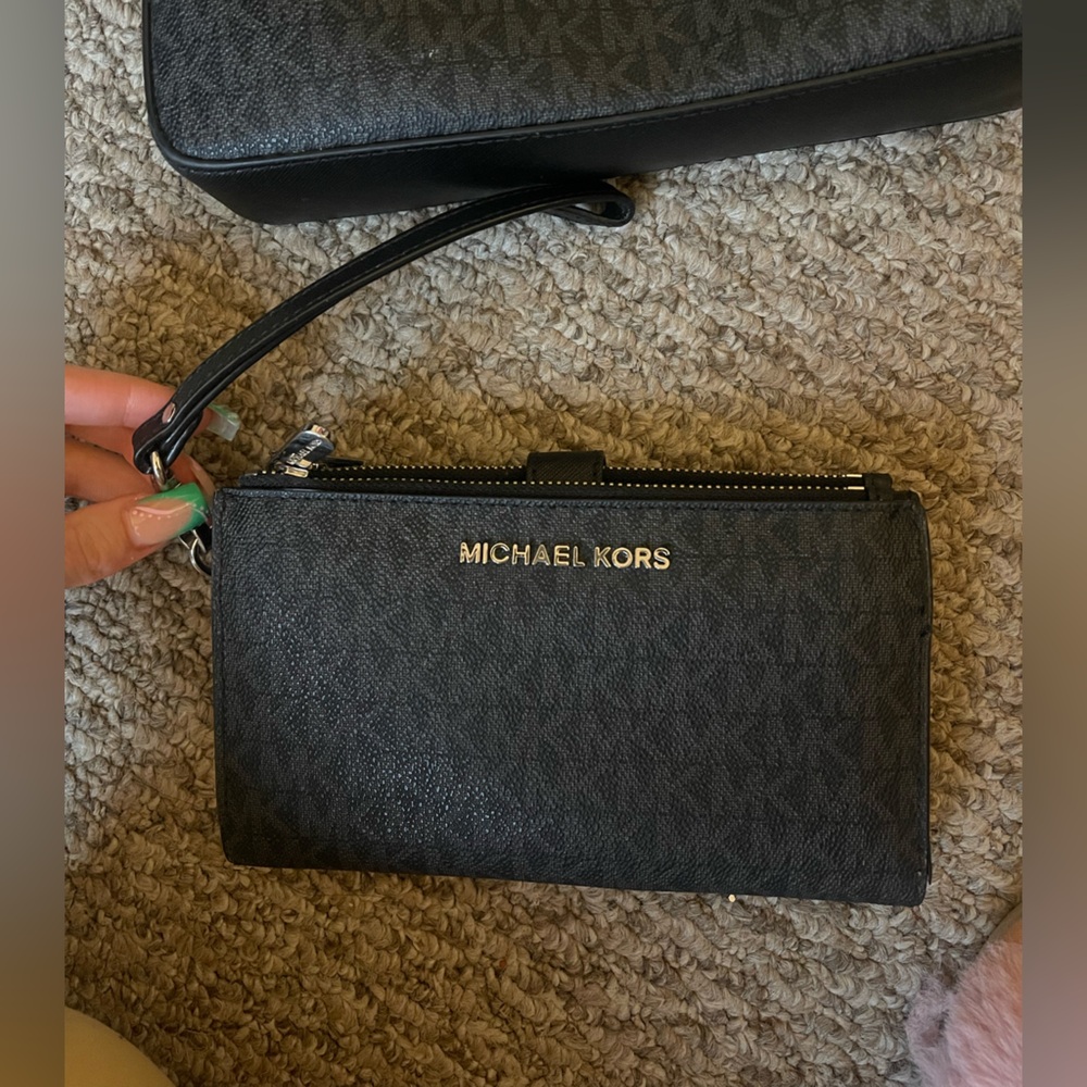 Michael Kors SmartPhone Wallet